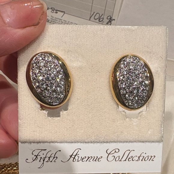 Fifth Avenue Collection Gold and Silver Necklace Romance Chain & Earrings - Picture 5 of 8